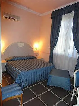 Primavera B&B 피사